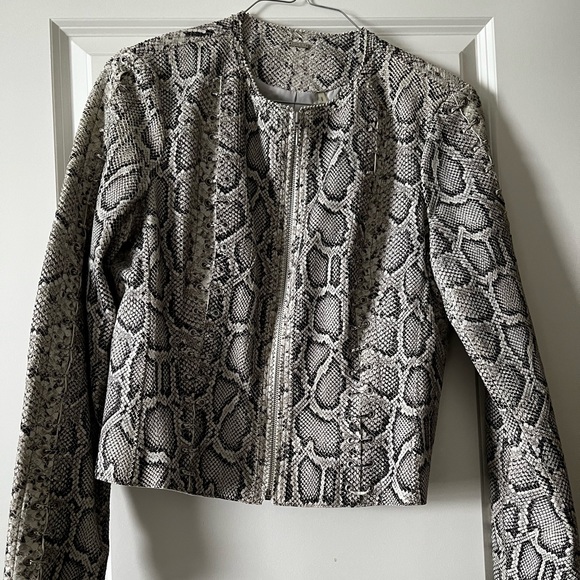 NEVER WORN WITH TAGS SNAKE SKIN ELIE TAHARI JACKET